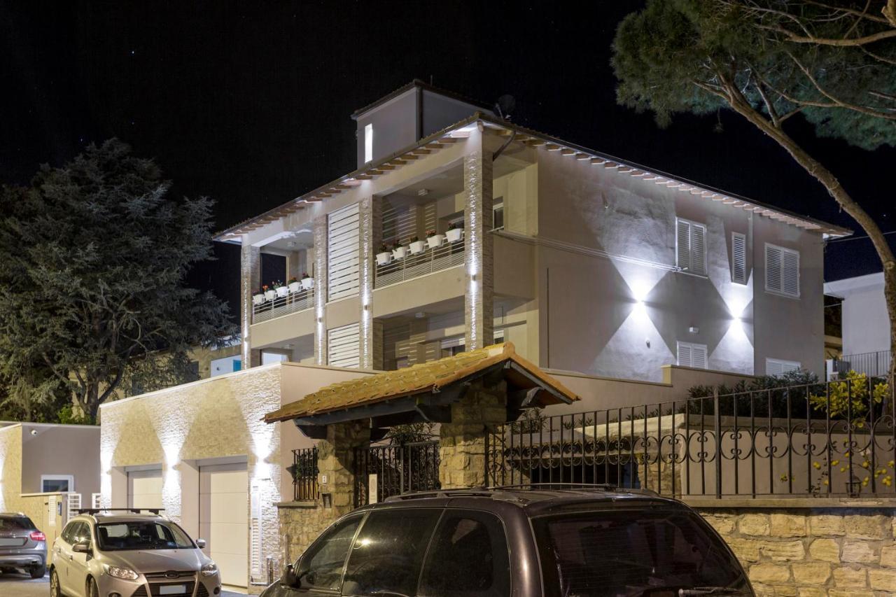 Prima Dell'elba Family Apartment